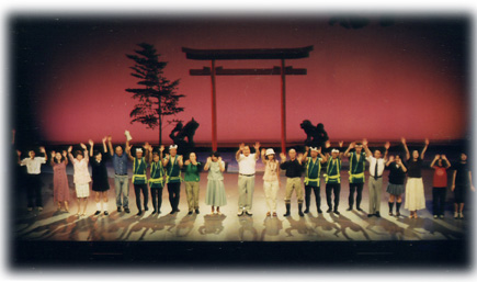 平成15年2月公演「風だけがとおりすぎて」写真